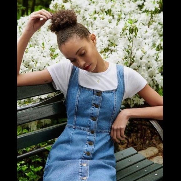 Urban Outfitters Denim Mini Dress Size 6 - Picture 2 of 6